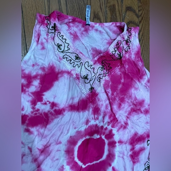 TRUE ROCK Pink Tie-Dye Top - Picture 4 of 9